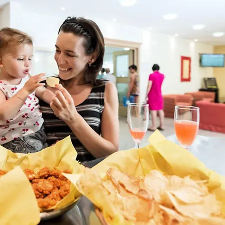 Poseidon E Nettuno 산베네데토델트론토