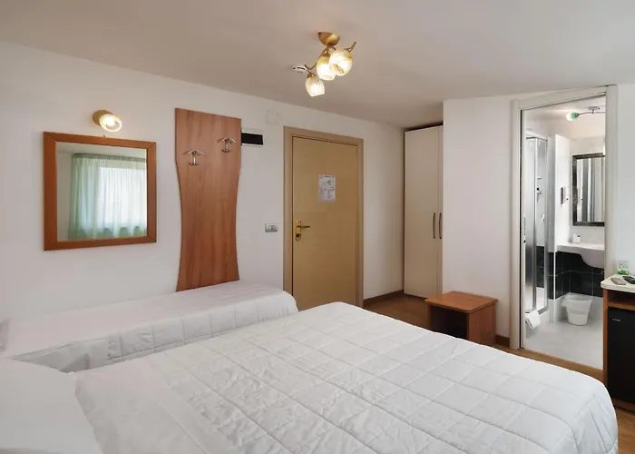 Poseidon E Nettuno 산베네데토델트론토