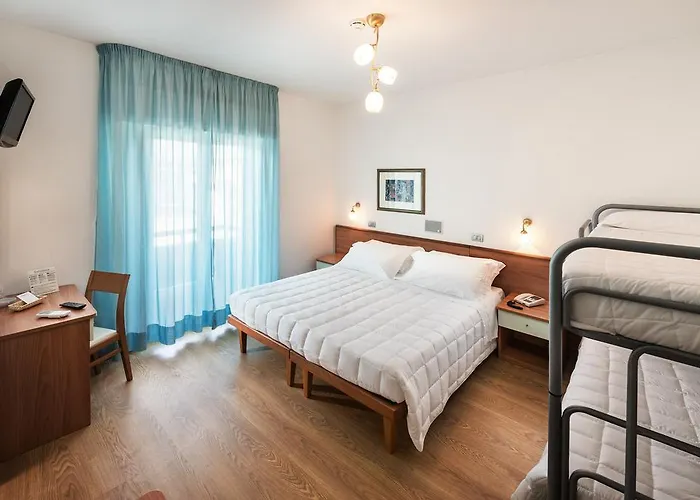 Poseidon E Nettuno 산베네데토델트론토