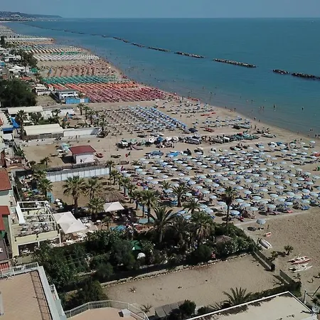 Hotell Poseidon E Nettuno