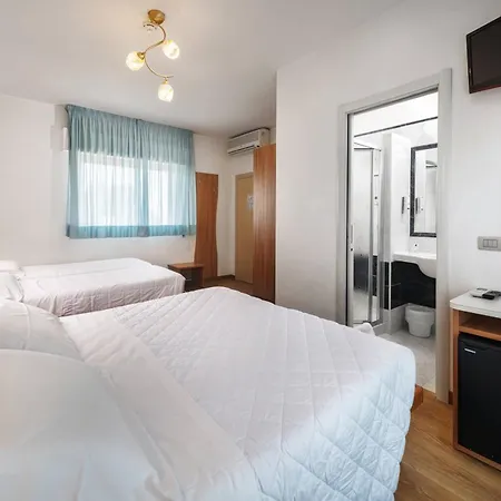 Hotell Poseidon E Nettuno
