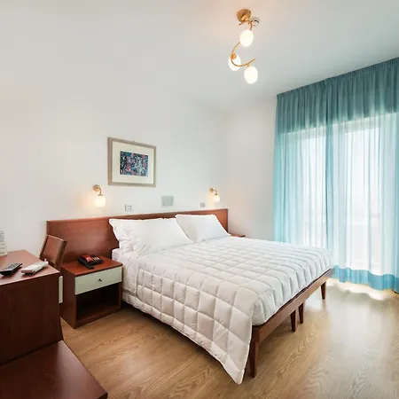 Hotel Poseidon E Nettuno