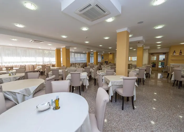 Hotel Poseidon E Nettuno