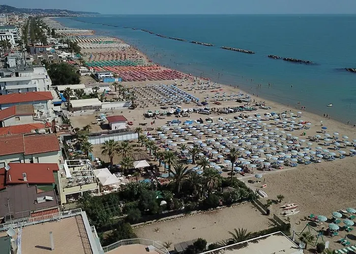 Hotel Poseidon E Nettuno