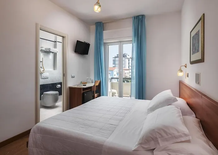 Hotel Poseidon E Nettuno 3*