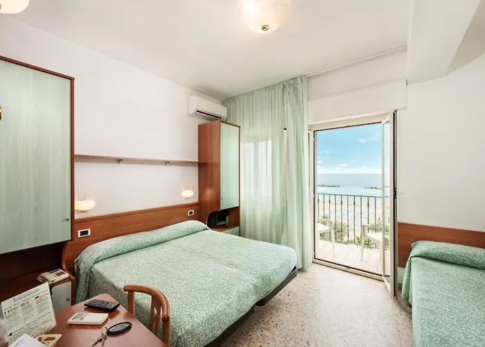 Hotel Poseidon E Nettuno